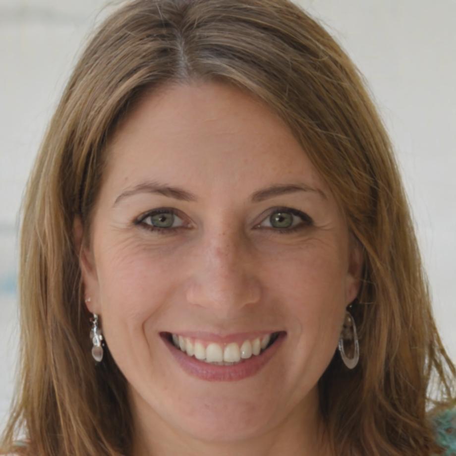 Portrait de Sophie Martin, spécialiste en contrôle budgétaire